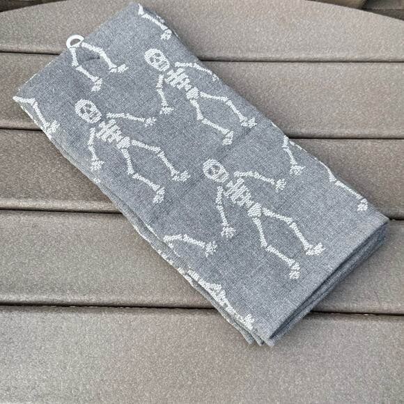 Cupcakes and Cashmere Grey Skeleton Kitchen Towel 2 Pack Halloween Towels New - Picture 6 of 10